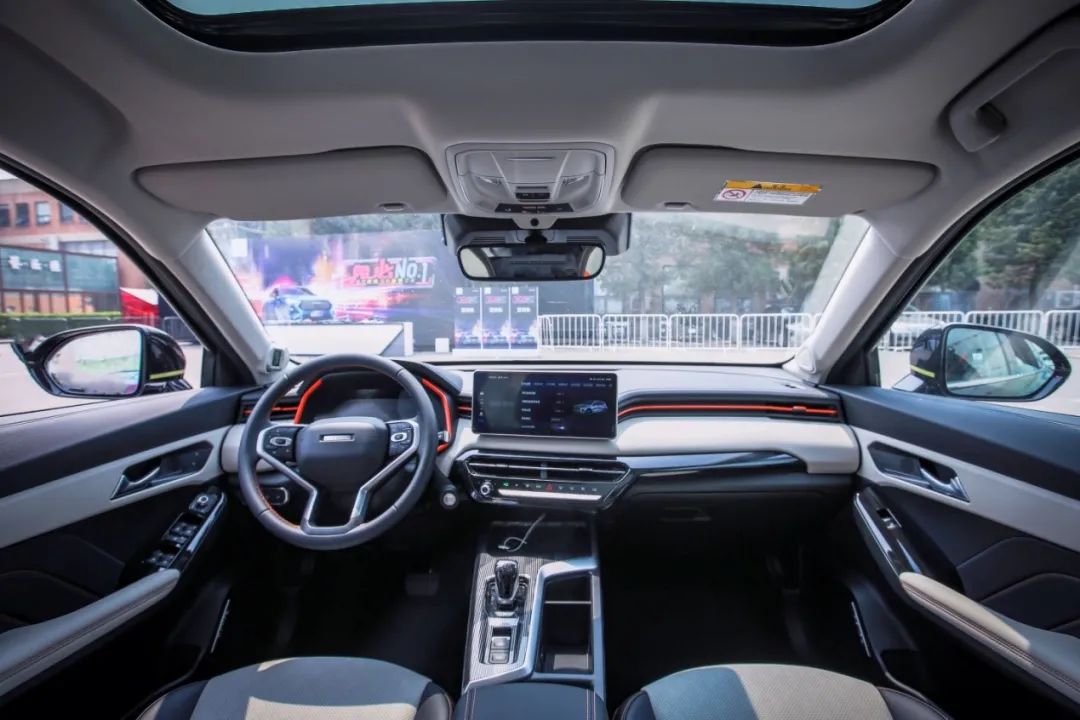 购车手册丨10.98万元起售，哈弗赤兔更推荐中配车型！