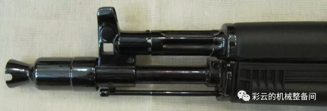 拥有多种口径的AK-100系列，一开始就为了恰烂钱