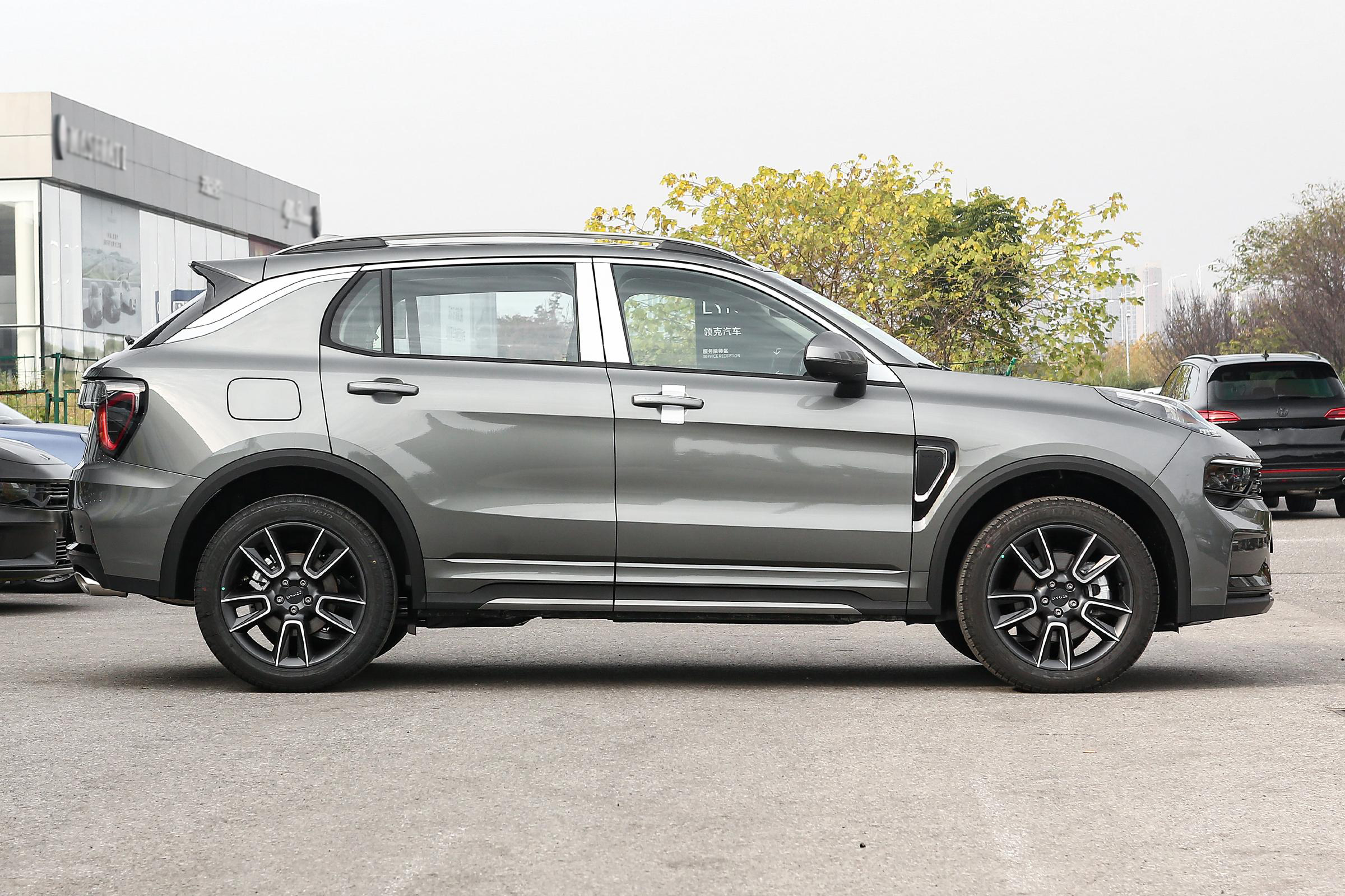 2021款领克01，CMA平台，2.0T+8AT，特点鲜明