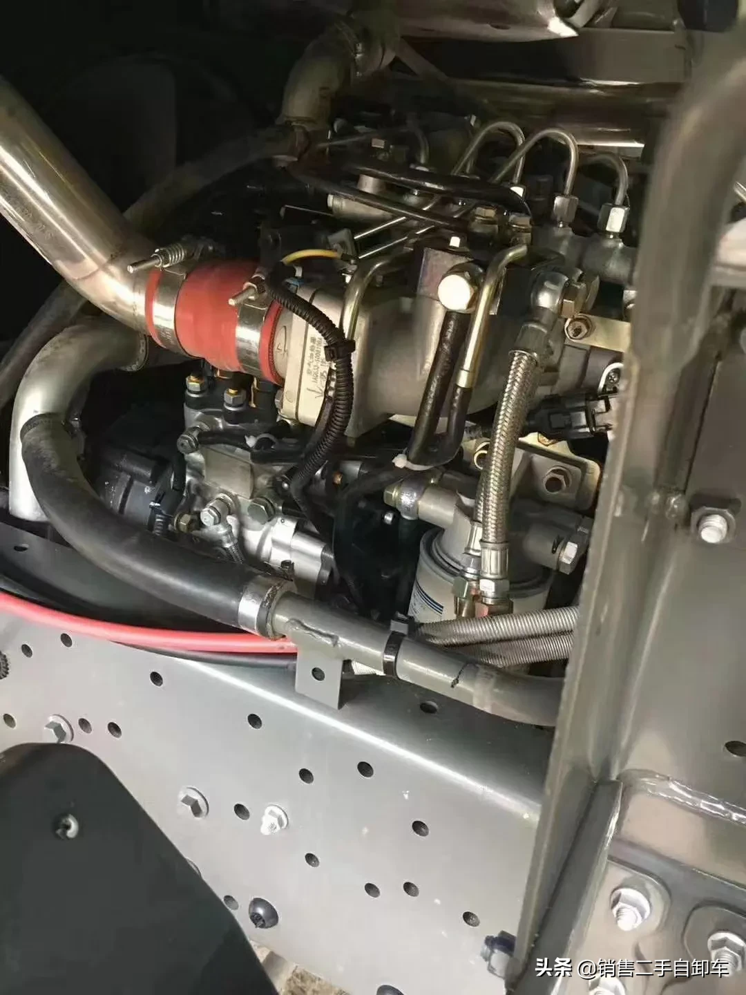 19年重汽王牌757B、玉柴140馬力、法士特變速箱、153后橋…